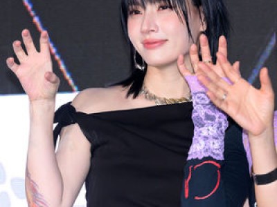 모니카 출산 50일 만에 공개된 근황